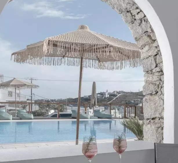 اتاق اساندارد با چشم‌انداز جانبی به دریا, Mykonos Essence Adults Only