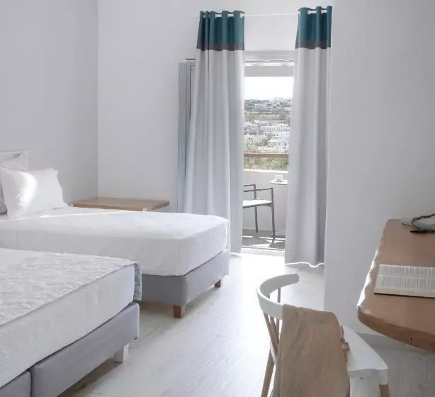اتاق استاندارد سه نفره با چشم‌انداز کنار دریا, Mykonos Essence Adults Only