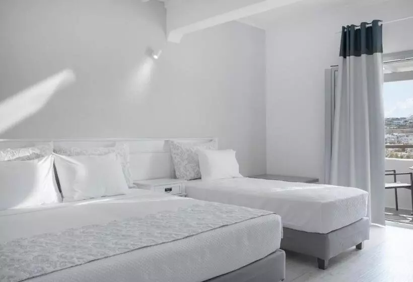 اتاق استاندارد سه نفره با چشم‌انداز کنار دریا, Mykonos Essence Adults Only
