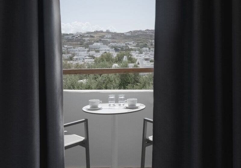 غرفة قياسية ثلاثية ذات إطلالة جانبية على البحر, Mykonos Essence Adults Only