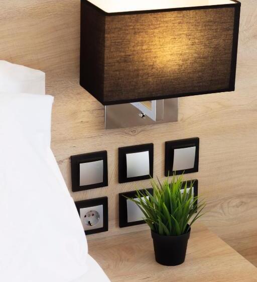 スーペリアトリプルルーム, Odysseas