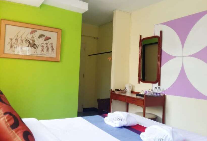 اتاق سوپریور, Sawasdee Sukhumvit Inn