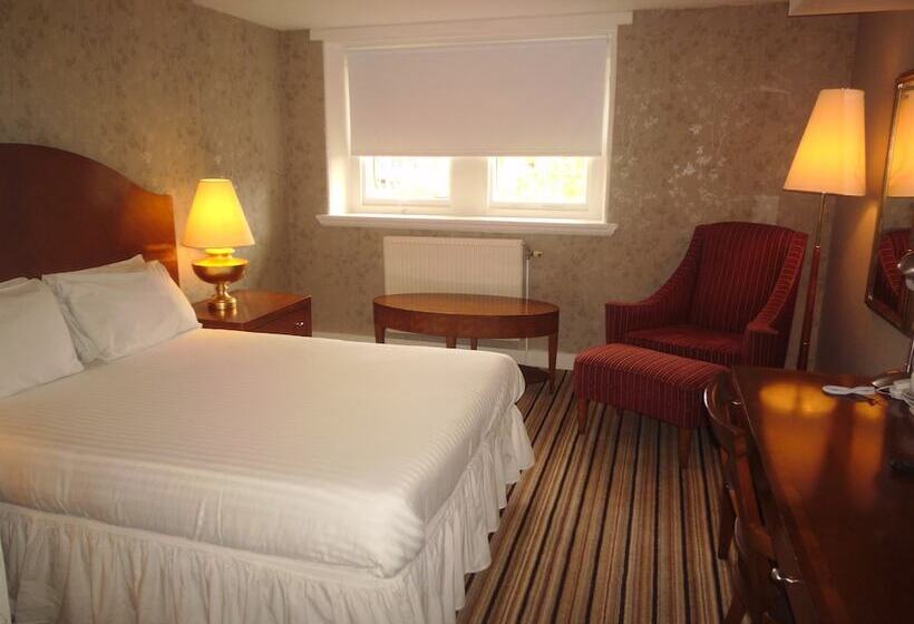 חדר סטנדרט, The Sir Thomas