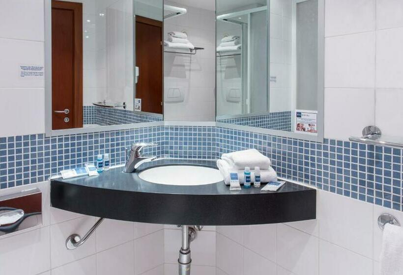 غرفة قياسية ثلاثية, Idea Hotel Torino Mirafiori