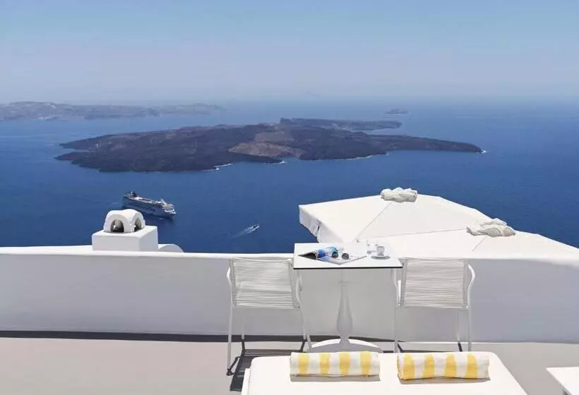 سوئیت جونیور با چشم‌انداز, Katikies Chromata Santorini   The Leading Hotels Of The World
