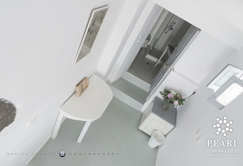 景色の見えるスーペリアルーム, Pearl On The Cliff Hotel & Suites By Pearl Hotel Collection