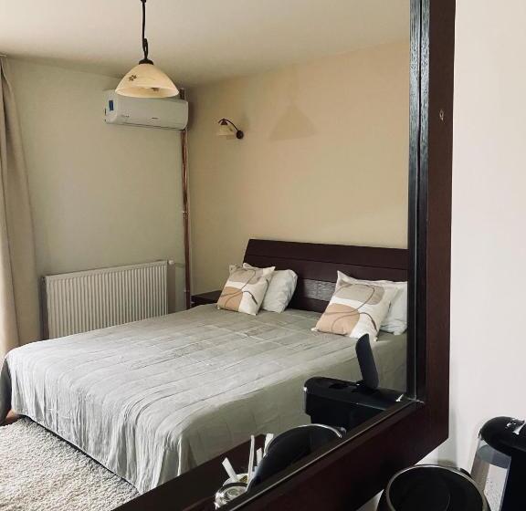 Номер Superior, Cetatuia