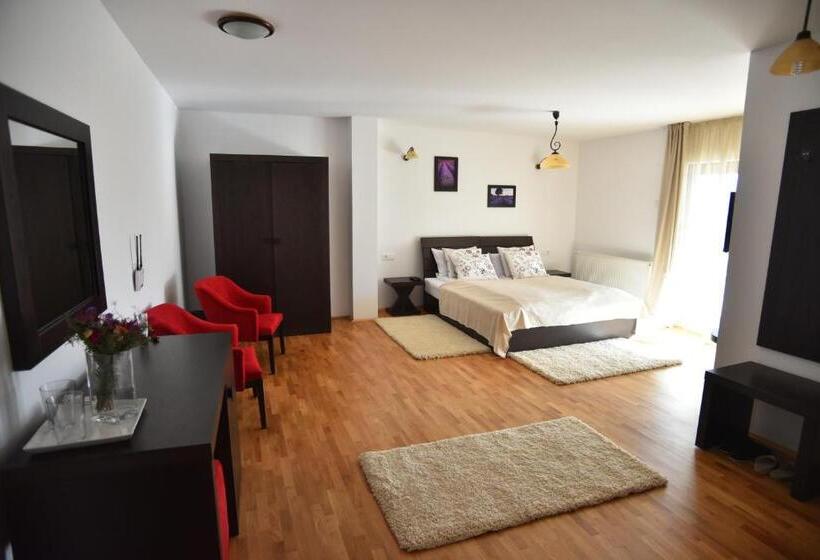 Номер Superior, Cetatuia