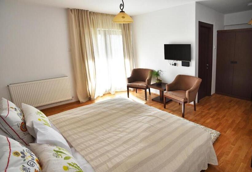 Номер Superior, Cetatuia