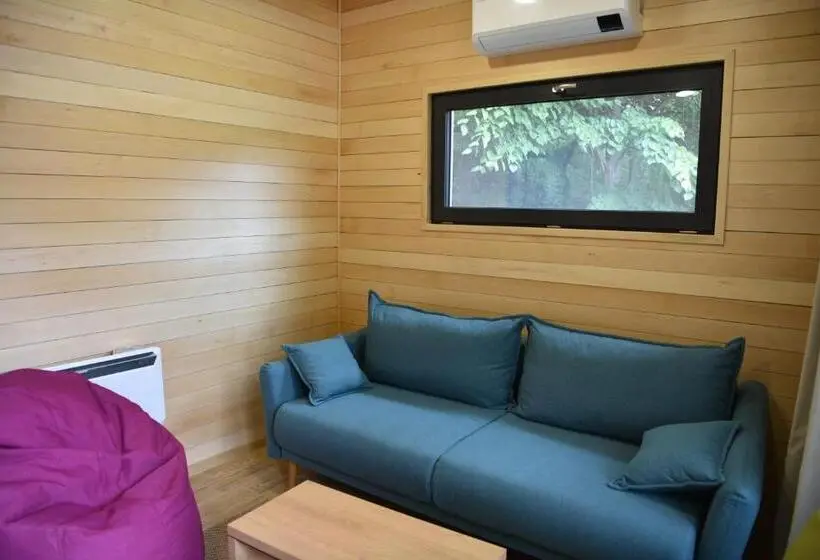 Standard-bungalow Puutarhanäkymä, Cetatuia
