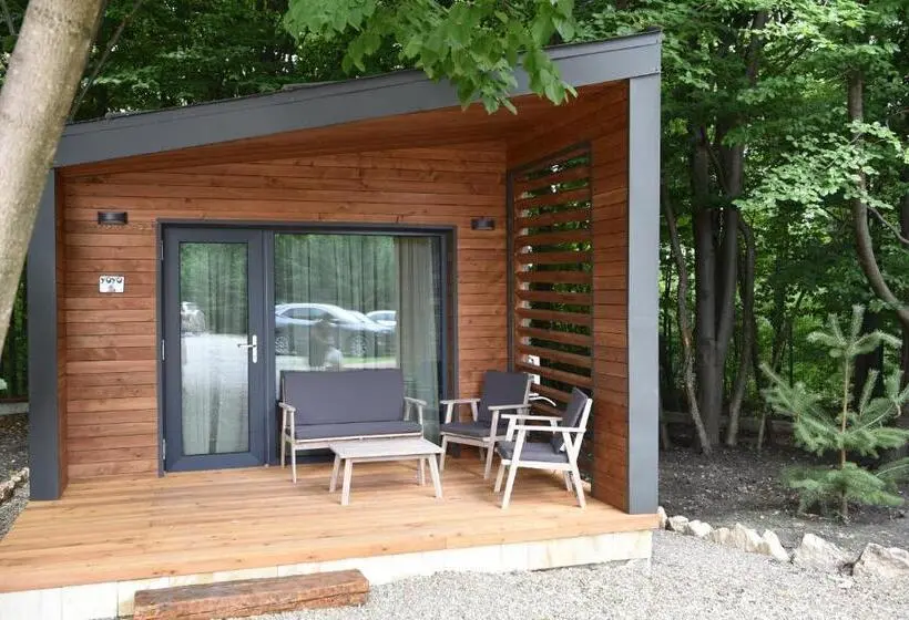 Standard-bungalow Puutarhanäkymä, Cetatuia