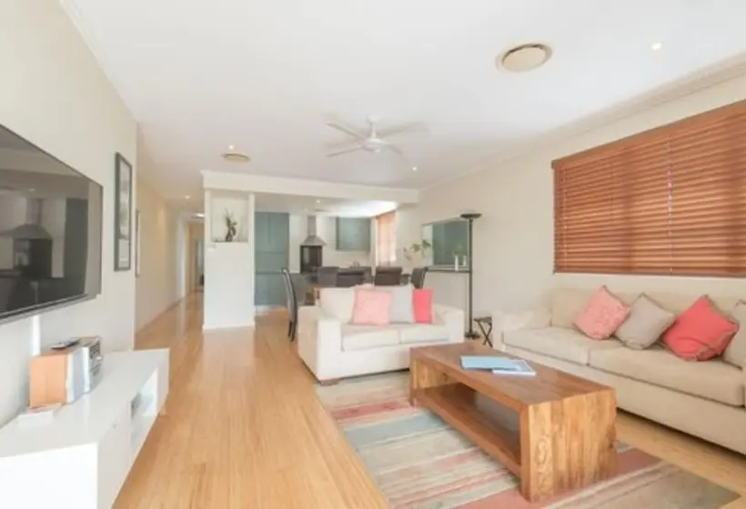 プールビューの２ベッドルームアパート, Colonial Resort Noosa