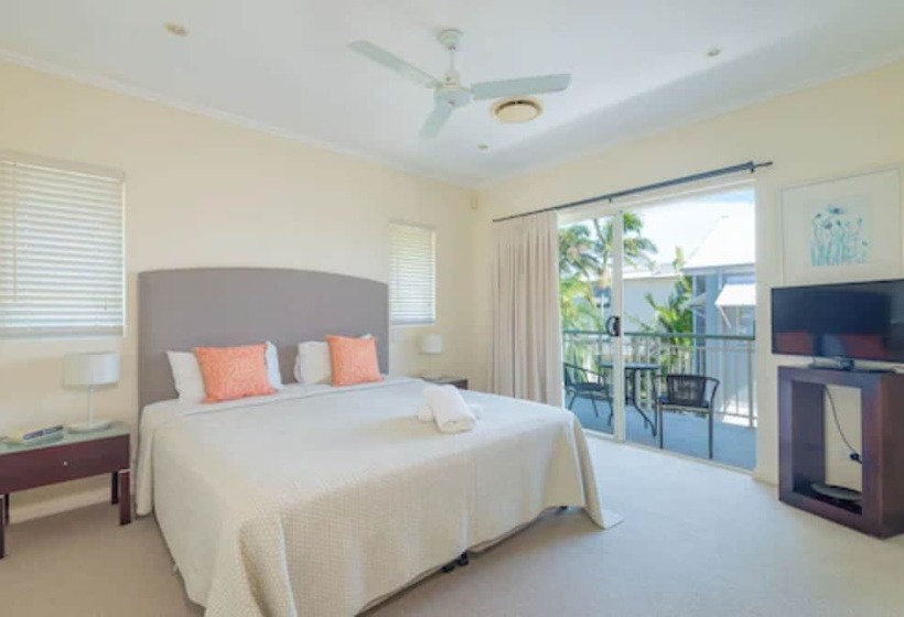 带泳池景观及2个卧室的公寓, Colonial Resort Noosa