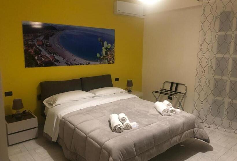اتاق استاندارد چهار تخته, B&b Al Duomo Milazzo
