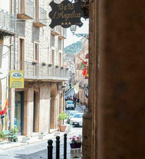 带大床的豪华间, B&b L Angelica