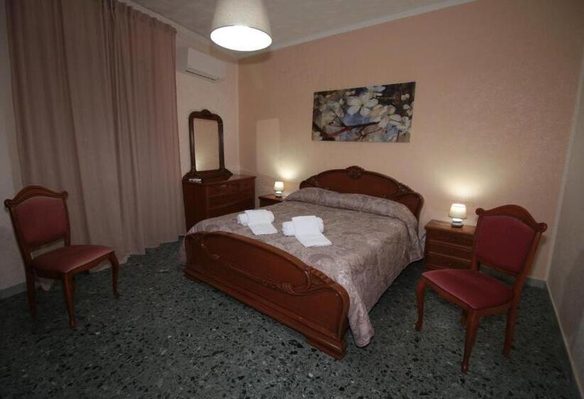 Четырехместный Номер Классик, B&b L Angelica