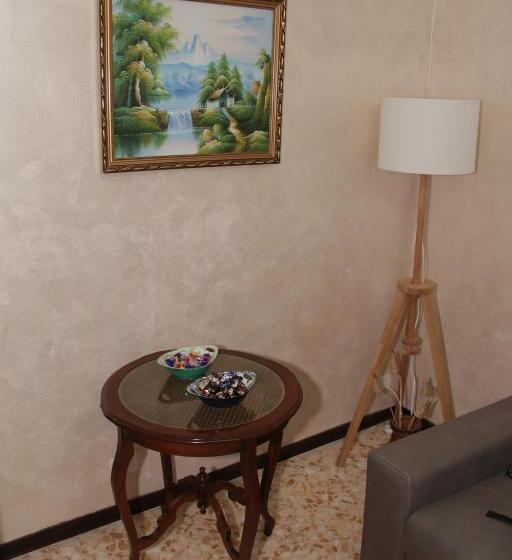 经典四人房间, B&b L Angelica