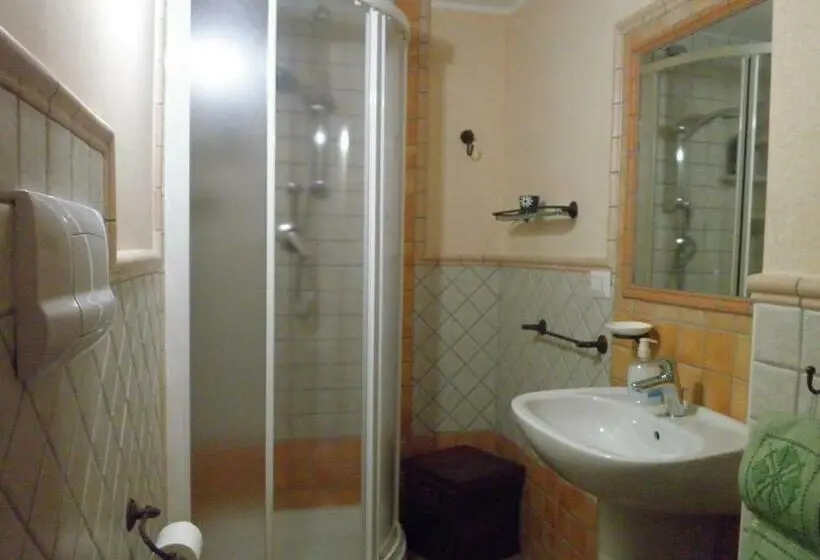 マウンテンビューデラックスルーム, B&b Su Acu