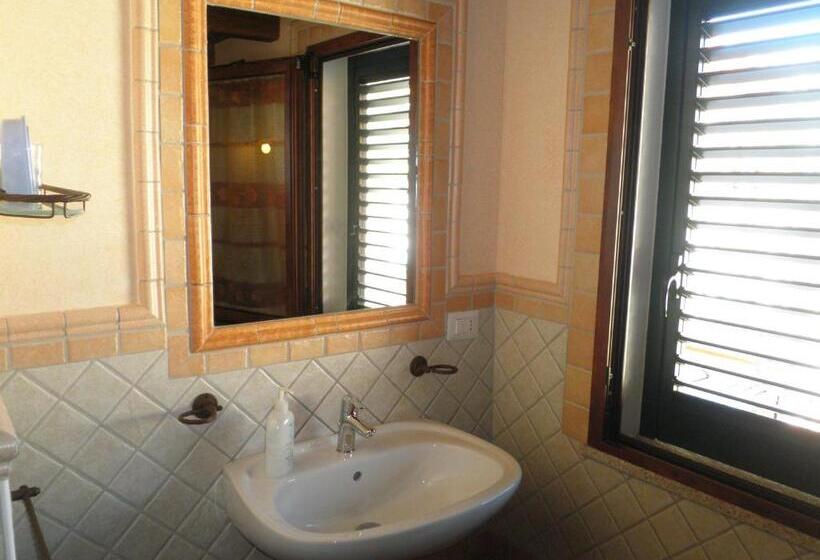 اتاق استاندارد, B&b Su Acu
