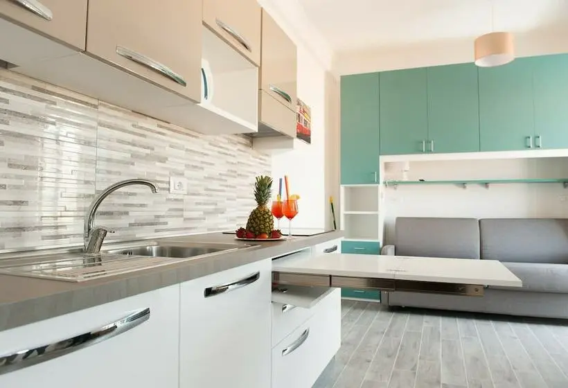 コンフォートルーム、サイドオーシャンビュー, Casa Vacanze B&b Ucciali
