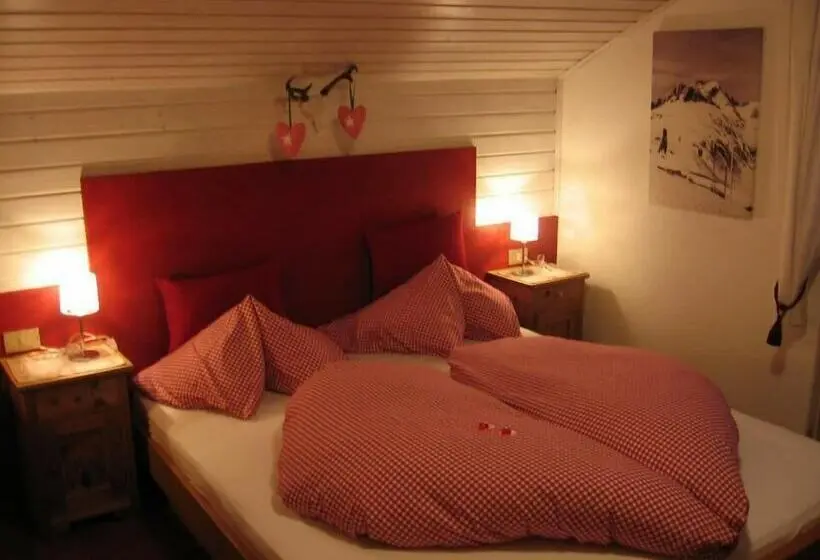 Standard-huone Vuoristonäkymä, Bergchalet Hotel Reinerhof