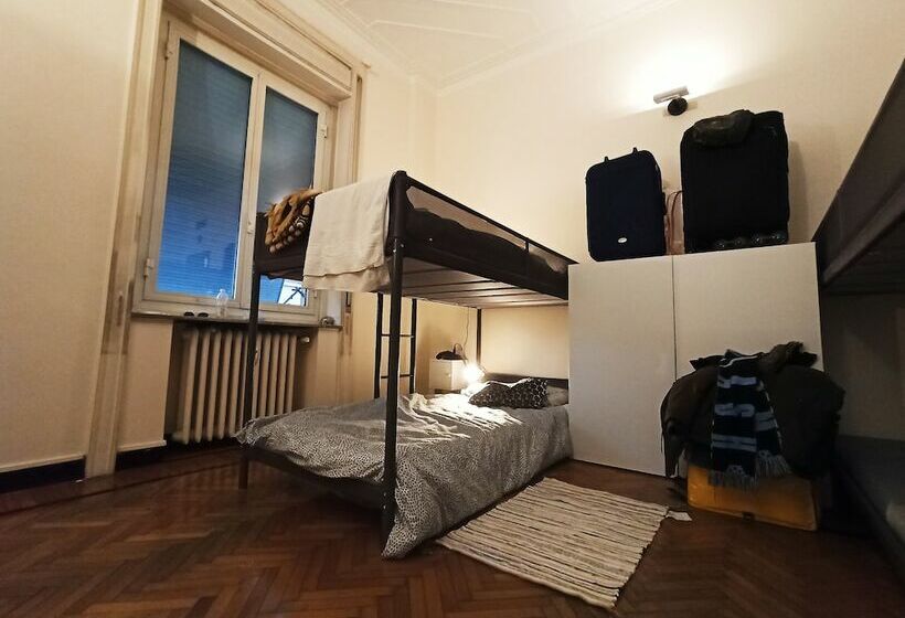 Lit en Chambre Commune, Le Case Della Ste   Hostel Grattacielo