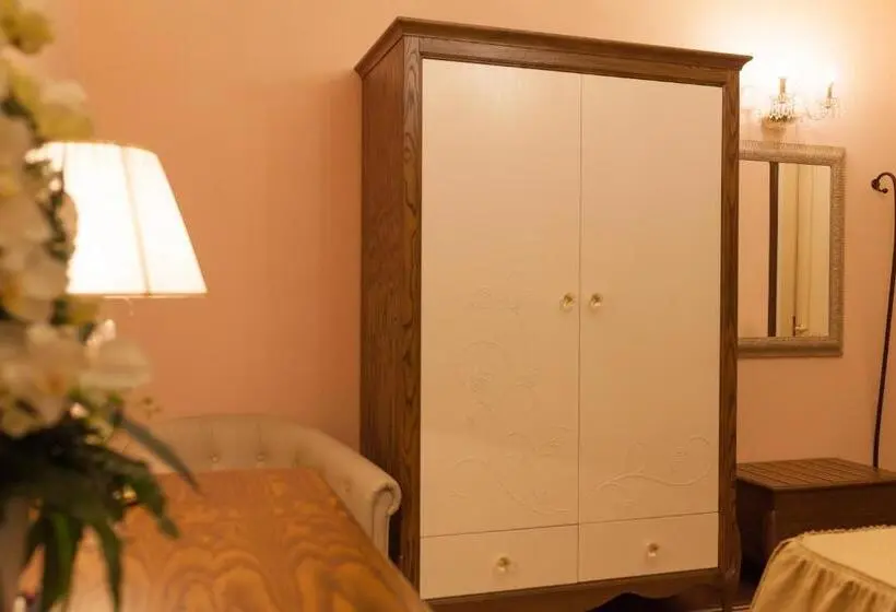 اتاق استاندارد با چشم‌انداز باغ, B&b Al Palazzo