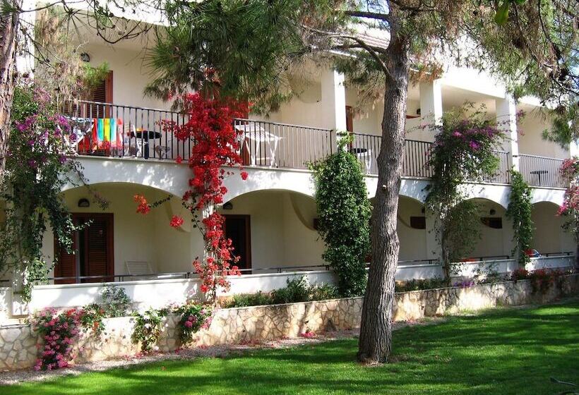 정원 전망 3인용 수피리어 룸, Gabbiano Beach