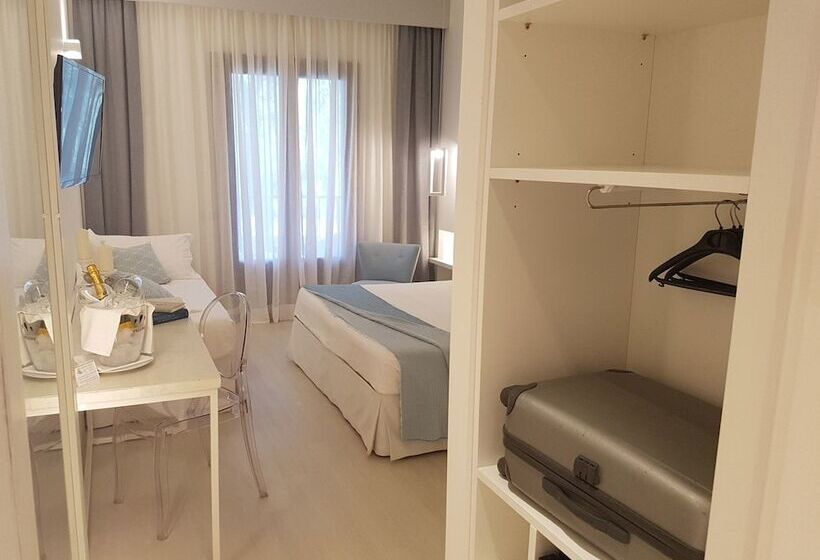 정원 전망 3인용 수피리어 룸, Gabbiano Beach