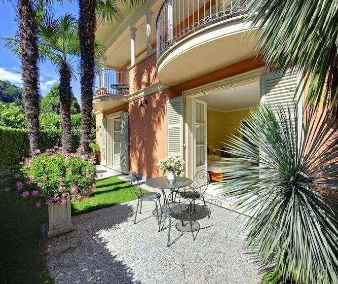 اتاق استاندارد, Villa Delle Palme