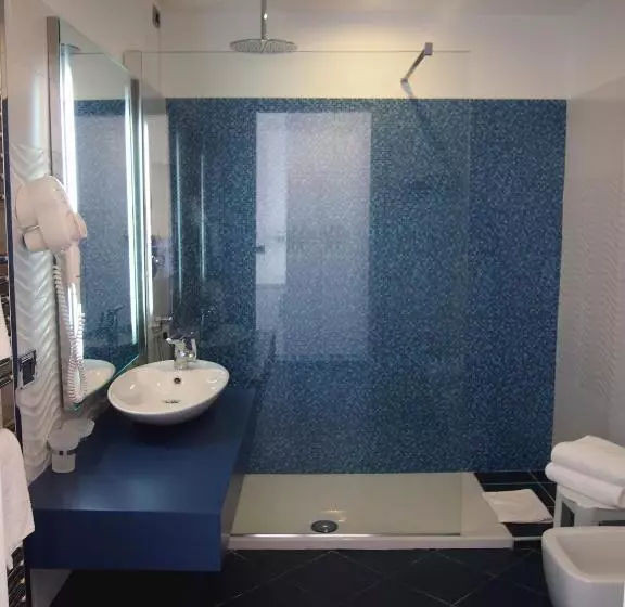 サイドシービュースーペリアールーム, Best Western Hotel Acqua Novella