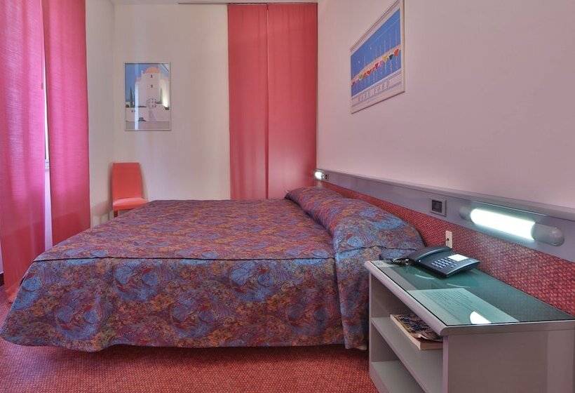 エコノミールーム, San Giusto