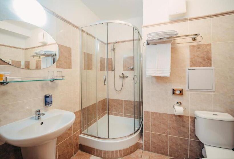 اتاق استاندارد سه نفره, Colorfactory Spa Hotel   Czech Leading Hotels