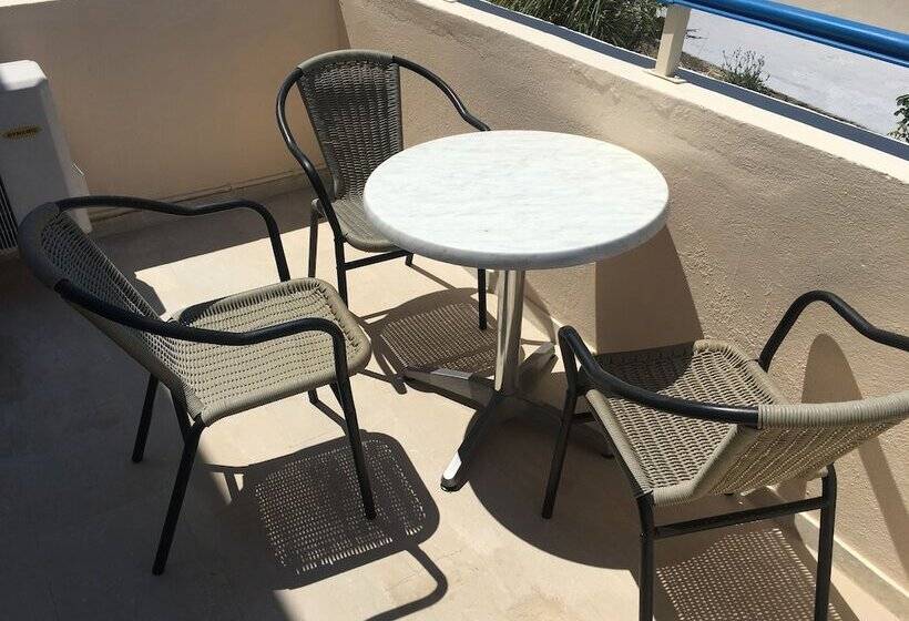 غرفة قياسية, Avra