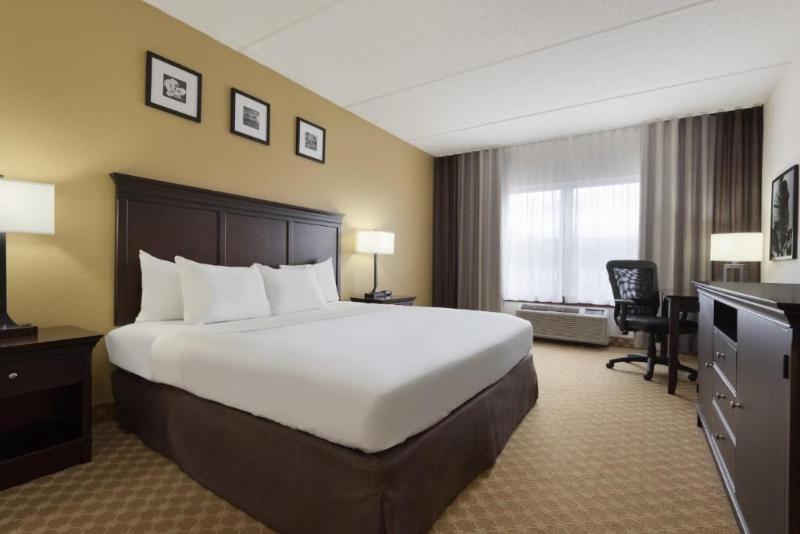 חדר סטנדרט, מיטת קינג, מותאם לאדם עם מוגבלויות, Country Inn & Suites By Radisson, St. Augustine Downtown Historic District, Fl