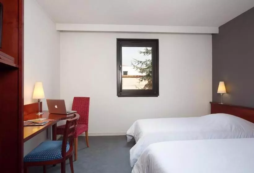 スタンダードルーム, Hôtel Du Beffroi Gravelines Dunkerque
