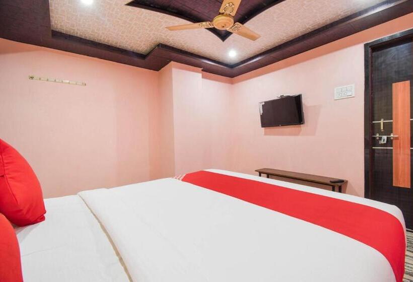 غرفة قياسية, O Swastik