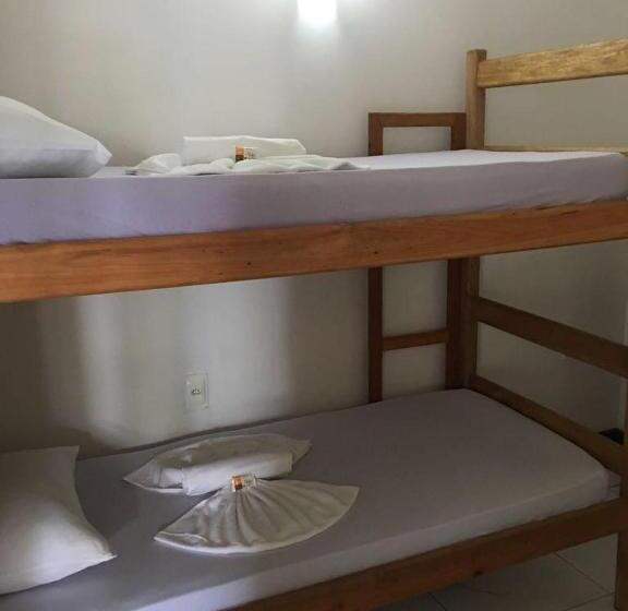 غرفة قياسية رباعية, Casas Coloniais
