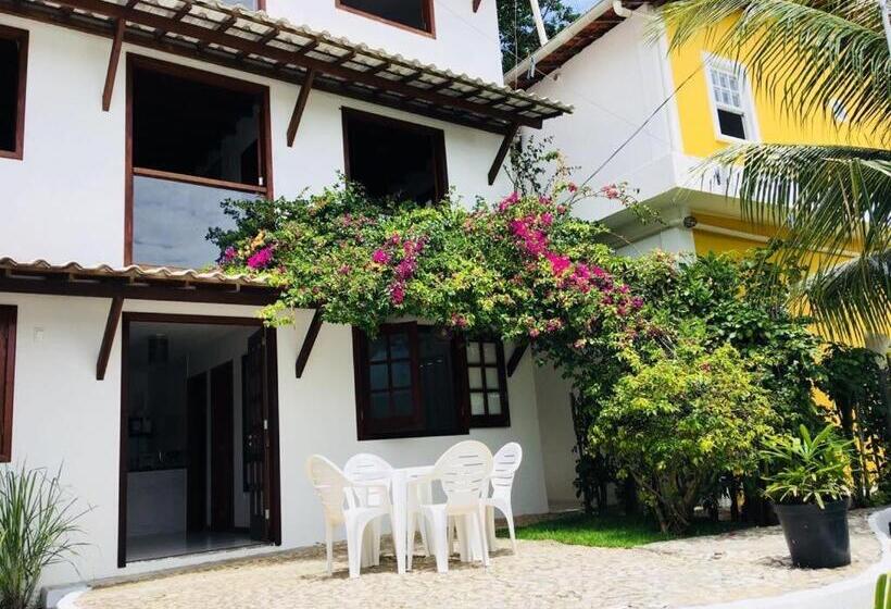 غرفة عائلية مطلّة علي البحر, Casas Coloniais