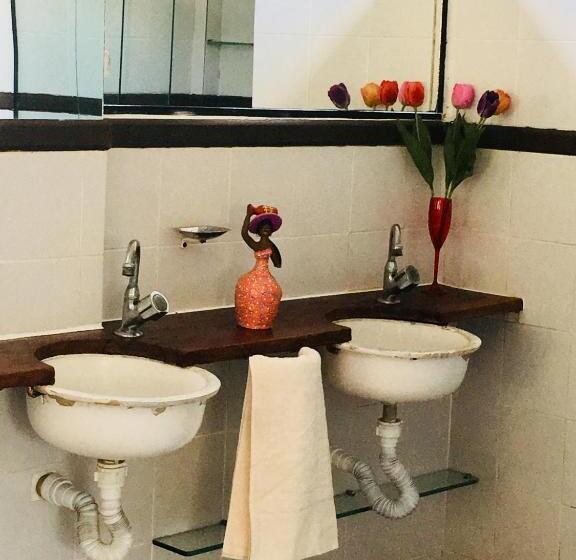 海景标准间带阳台, Casas Coloniais