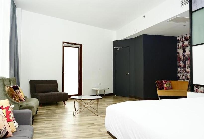 سوییت اجرایی, Aloft Ponce Hotel & Casino