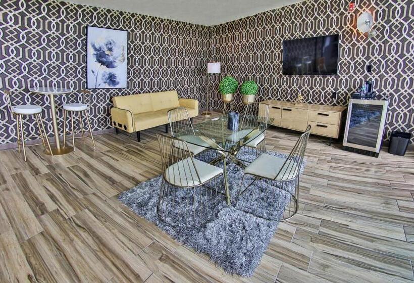 سوئیت با بالکن, Aloft Ponce Hotel & Casino