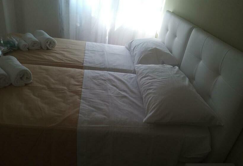 اتاق استاندارد, B&b La Dolce Vita