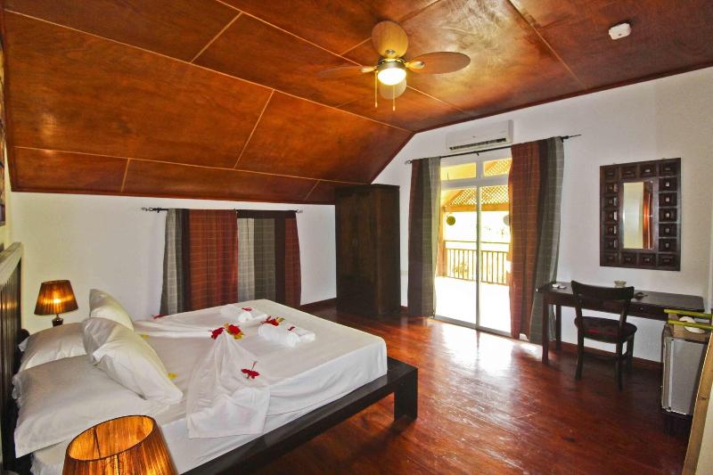 اتاق استاندارد با تخت بزرگ, Aloft Ponce Hotel & Casino