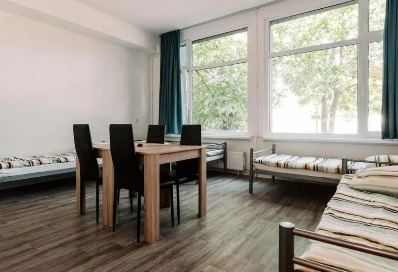 اتاق استاندارد چهار تخته, NEOHOSTEL Berlín