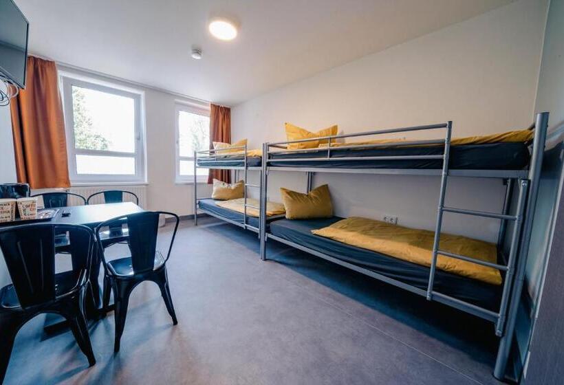 تختخواب در اتاق سوپریور مشترک, NEOHOSTEL Berlín