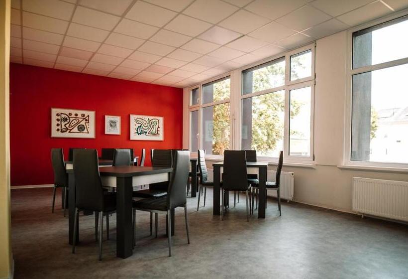 اتاق استاندارد چهار تخته, NEOHOSTEL Berlín