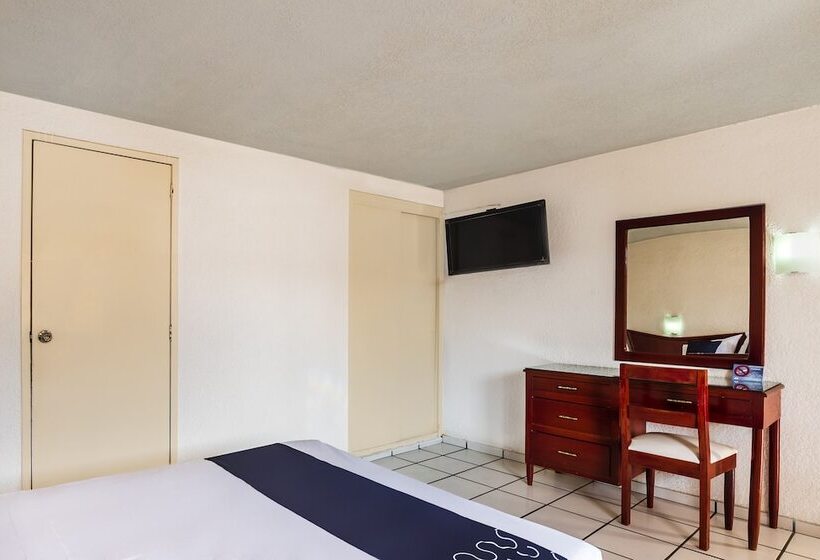 高级大房间, Capital O Colón, Ciudad Guzmán Jalisco