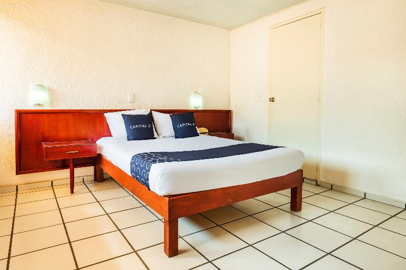 高级大房间, Capital O Colón, Ciudad Guzmán Jalisco