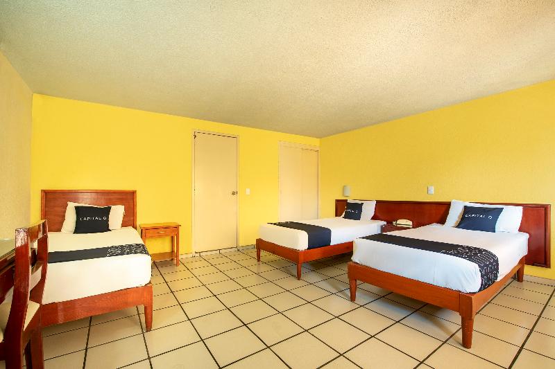 标准三人间, Capital O Colón, Ciudad Guzmán Jalisco